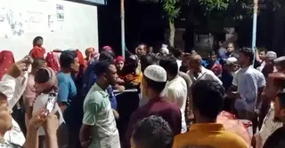 বাগেরহাটে দুই মোটরসাইকেল ও নসিমনের ত্রিমুখী সংঘর্ষে নিহত ৩